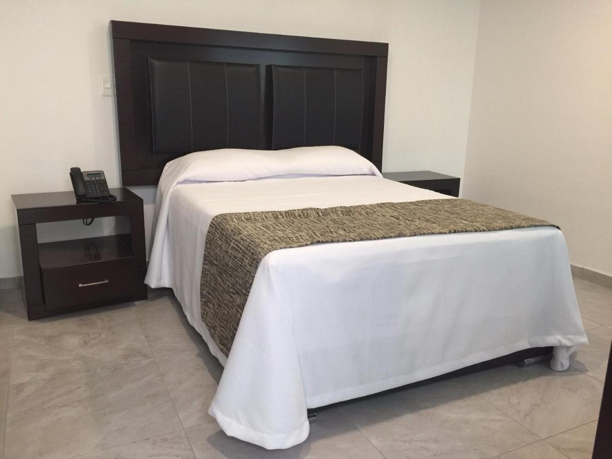 Hotel Mac7 Aguascalientes Dış mekan fotoğraf